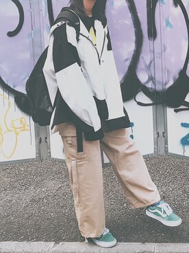 しおりさんのコーディネート