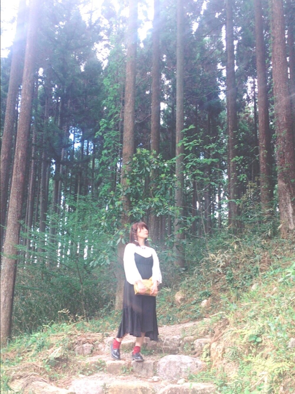 「OLIVE des OLIVEのアイテム（ワンピース、ブラック系）」を使った、らいらいさん（レディース・160cm）の春コーディネートの1枚目の写真