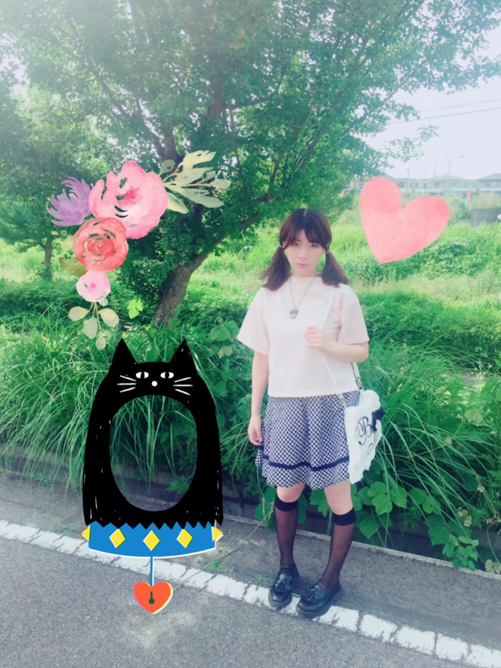 「LOWRYS FARMのキモウサカリバボートネック　742770 （Tシャツ/カットソー、ピンク系）」を使った、らいらいさん（レディース・160cm）の夏コーディネートの1枚目の写真