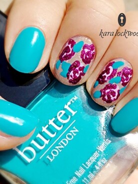 Kara Lockwoodさんのコーディネート