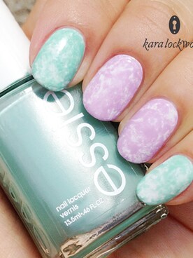 Kara Lockwoodさんのコーディネート