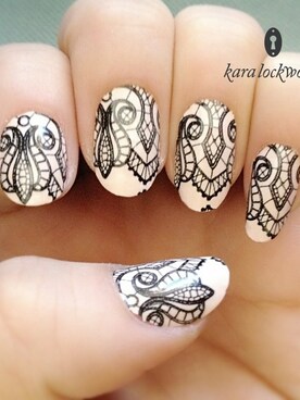 Kara Lockwoodさんのコーディネート