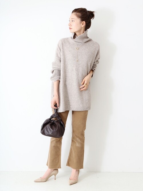 【Plage】イタリアヤーン サイドスリットハイネックプルオーバー plage（プラージュ）の「イタリアヤーン サイドスリットハイネックプル