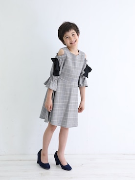 「LODISPOTTO（ロディスポット）のアイテム」を使った、Valentina さん（キッズ・130cm）の春コーディネート