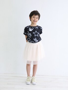 「LODISPOTTO（ロディスポット）のアイテム」を使った、Valentina さん（キッズ・130cm）の春コーディネート