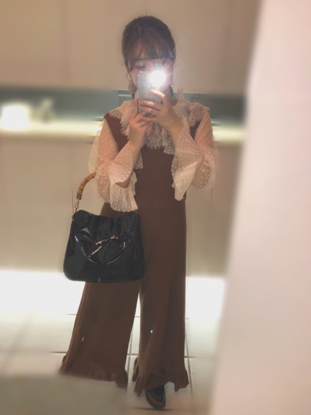 「GUCCIのアイテム（ハンドバッグ、ブラック系）」を使った、ａｍさん（レディース・150cm）の秋コーディネートの1枚目の写真