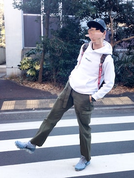 「fragment design（フラグメントデザイン）のアイテム（パーカー）」を使った、〆さん（メンズ・183cm）の冬コーディネート