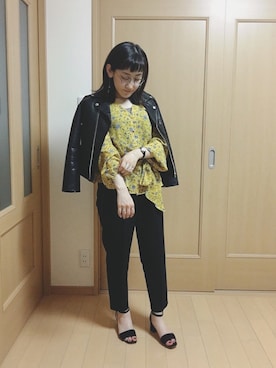 「R（アール）のアイテム」を使った、Shigemi さん（レディース・151cm）の春コーディネート