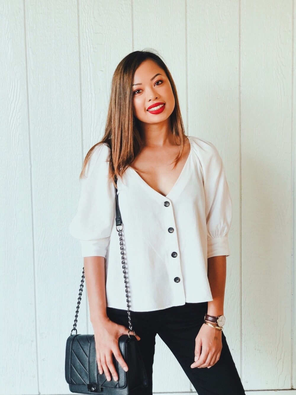 「white、ZARA、WEARBOOKエントリー、street style、streetfashion、black denim、denim、simple、chic、Daniel Wellington」｜「ZARAのアイテム（その他トップス、ホワイト系）」を使った、Elevated Notionさん（レディース・163cm）の夏コーディネートの1枚目の写真