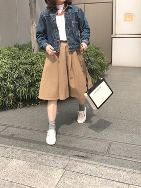 「BALENCIAGA」｜「アイテム（キャミソール）」を使った、AKKIKさん（レディース・161cm）の春コーディネート