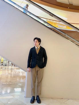 「initial（イニシャル）のアイテム（トップス）」を使った、KingTsangさん（メンズ・178cm）の秋コーディネート