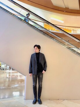 「initial（イニシャル）のアイテム（トップス）」を使った、KingTsangさん（メンズ・178cm）の秋コーディネート