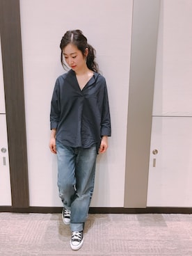 「GU（ジーユー）のアイテム（シャツ/ブラウス、ブルー系）」を使った、lilmiwawaさん（レディース・155cm）の春コーディネート