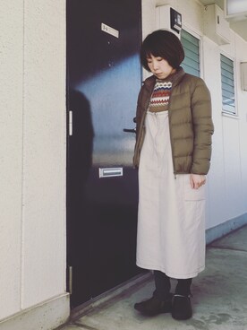「サロペットスカート」｜「アイテム（スリッポン）」を使った、ueno yucari↟⌂さん（レディース・150cm）の冬コーディネート