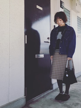 「マーガレット・ハウエル(MARGARET HOWELL)」｜「アイテム（デニムジャケット）」を使った、ueno yucari↟⌂さん（レディース・150cm）の冬コーディネート
