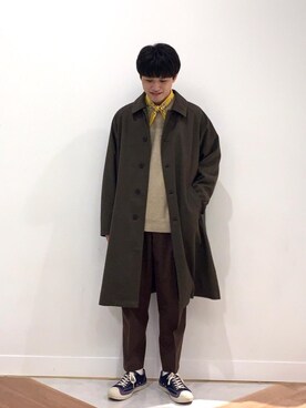 「バンダナ」｜「アイテム（ステンカラーコート）」を使った、coen やましたさん（メンズ・171cm）の秋コーディネート