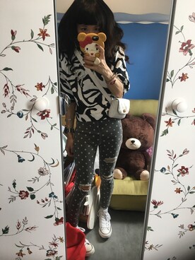 「アイテム（ブローチ/コサージュ、ホワイト系）」を使った、Y🐻N🎸さん（レディース・153cm）の秋コーディネート