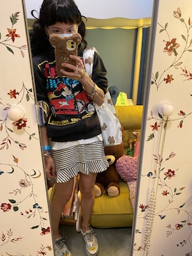 「MICKEY MOUSE（ミッキーマウス）のアイテム（チェスターコート）」を使った、Y🐻N🎸さん（レディース・153cm）の秋コーディネート