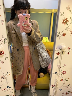 「MICKEY MOUSE（ミッキーマウス）のアイテム（チェスターコート）」を使った、Y🐻N🎸さん（レディース・153cm）の冬コーディネート