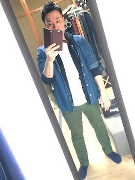 黒縁メガネの一期一会さんのコーディネート