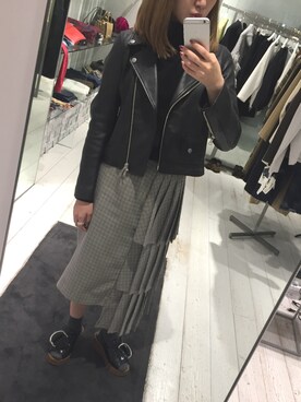 「STUDIOUS（ステュディオス）のアイテム（ライダースジャケット）」を使った、CHIYORI TAKAGAKIさん（レディース・156cm）の秋コーディネート