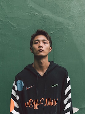「off white（オフホワイト）のアイテム（モッズコート）」を使った、garylawlawさん（メンズ・178cm）の夏コーディネート