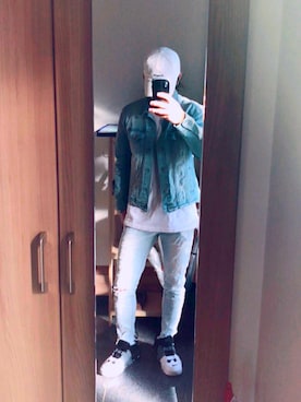 てぃーくみパイセンさんのコーディネート