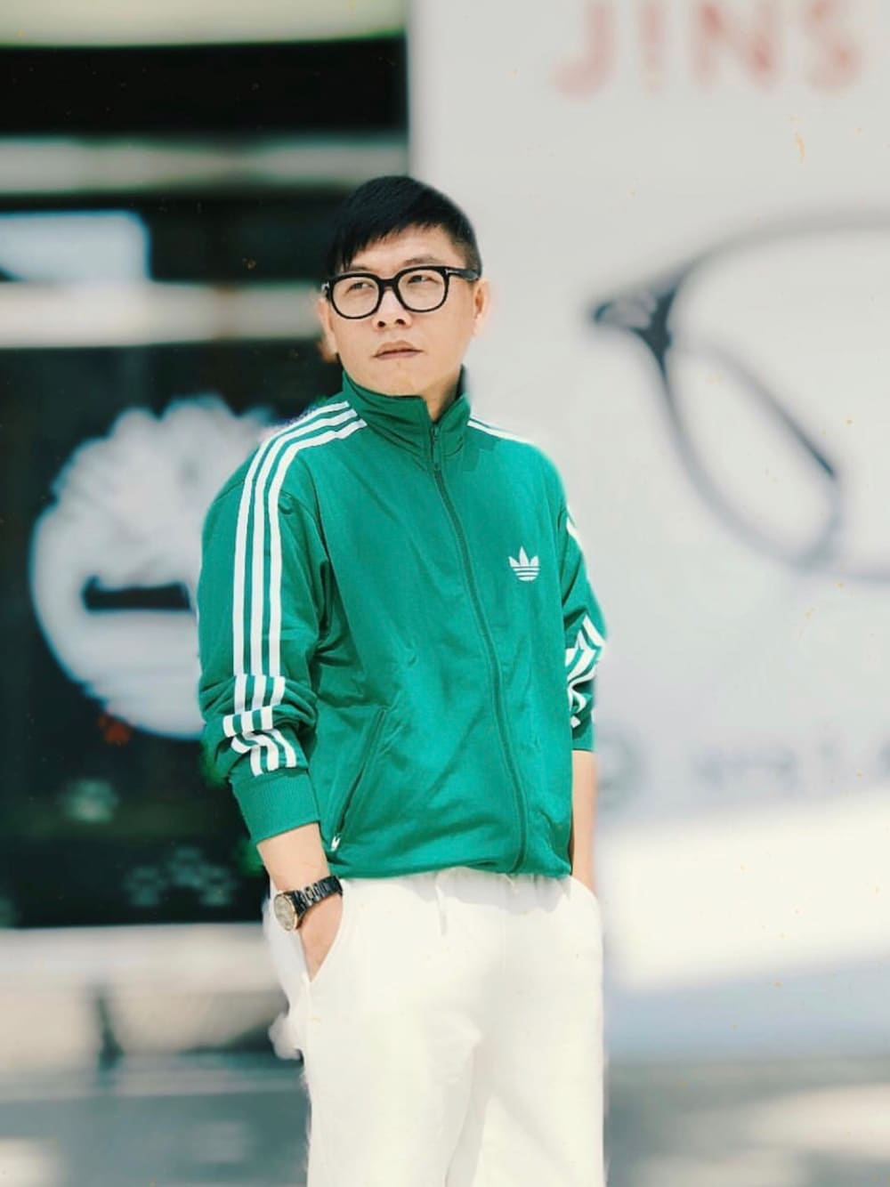 adidasのスタジャン（グリーン系）を使った人気ファッション