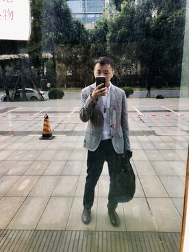 「SCOTCH & SODA（スコッチ アンド ソーダ）のアイテム（テーラードジャケット）」を使った、陈小东 Polly.Cさん（メンズ・168cm）の秋コーディネート