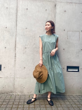 「ROPE'（ロペ）のアイテム（帽子）」を使った、MOEさん（レディース・164cm）の春コーディネート