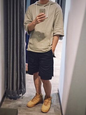「PULL&BEAR（プルアンドベア）のアイテム（パーカー）」を使った、后生国泽个さん（メンズ・174cm）の夏コーディネート