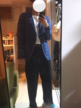 「TOMMY HILFIGER（トミーヒルフィガー）のアイテム（テーラードジャケット）」を使った、K-ISDさん（メンズ・172cm）の秋コーディネート