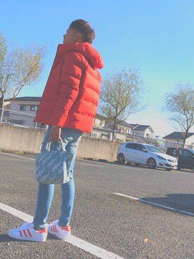 「ARMANI EXCHANGE（アルマーニエクスチェンジ）のアイテム（腕時計）」を使った、Yumaさん（メンズ・169cm）の冬コーディネート