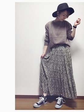 「アイテム（イヤリング）」を使った、Lilychouchouさん（レディース・163cm・20代）の秋コーディネート