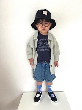「petit main（プティマイン）のアイテム（スニーカー）」を使った、TARE-MAYUさん（キッズ・120cm）の春コーディネート