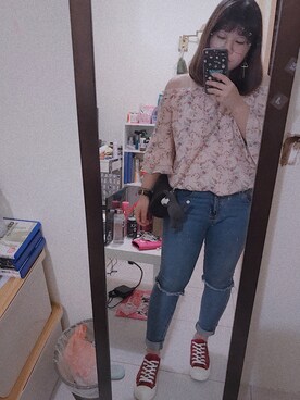 「Pink（ピンク）のアイテム」を使った、曹庭瑜さん（レディース・153cm）の秋コーディネート