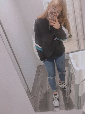 曹庭瑜さんのコーディネート