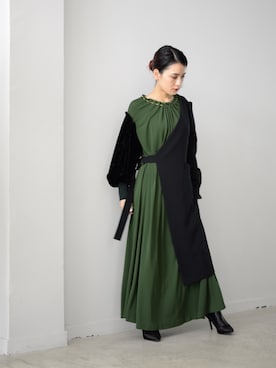 「TOGA PULLA（トーガ　プルラ）のアイテム（ワンピース/ドレス）」を使った、mariさん（レディース・154cm）の秋コーディネート