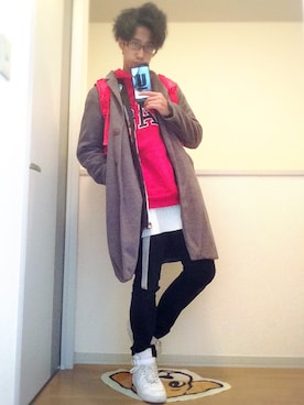 「アイテム（ステンカラーコート）」を使った、.toshiki.さん（メンズ・169cm・10代）の冬コーディネート
