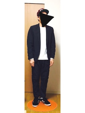 「BLUE BLUE（ブルーブルー）のアイテム（スウェット）」を使った、スーさん（メンズ・173cm）の冬コーディネート