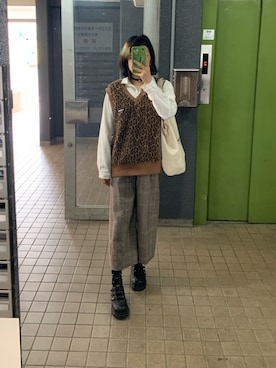 「GRL」｜「アイテム（チノパンツ）」を使った、Jellyさん（レディース・163cm）の秋コーディネート