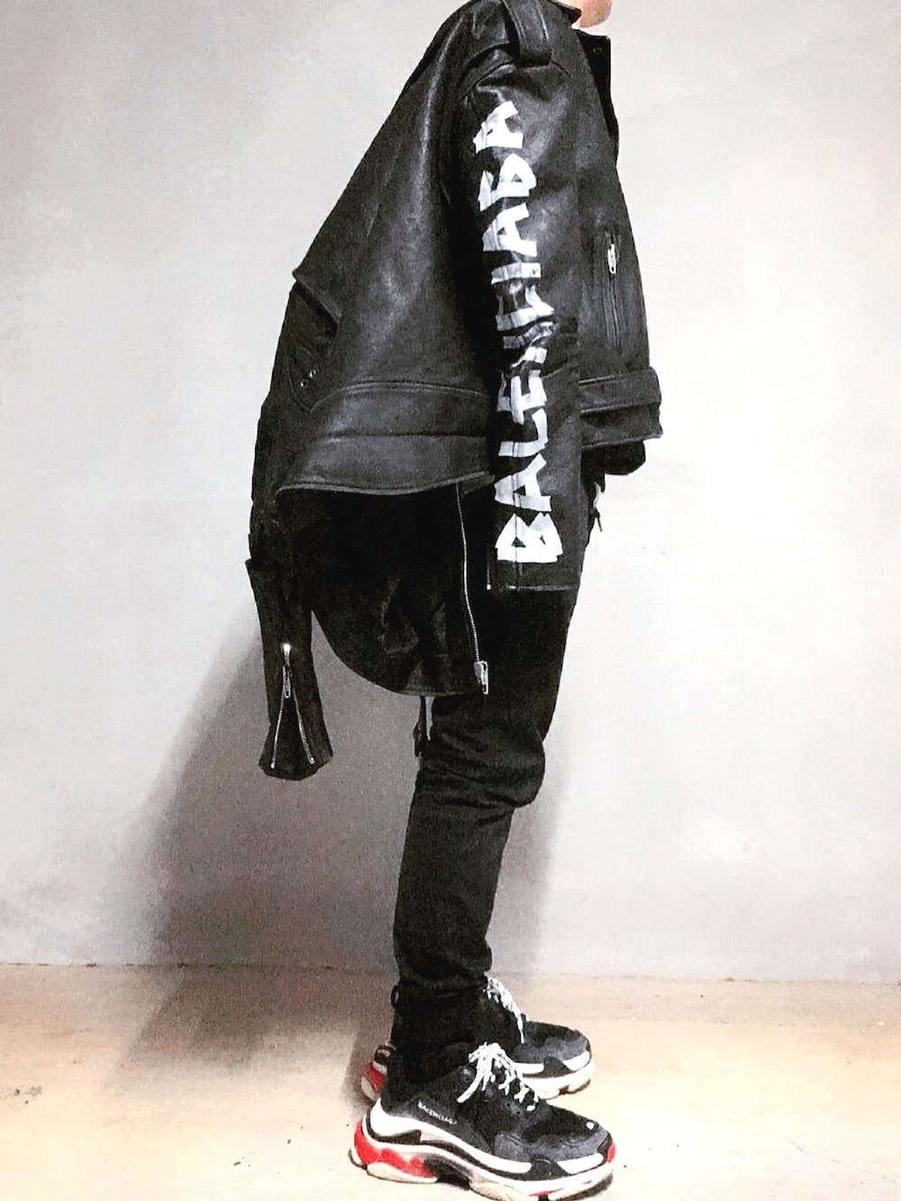 Tyon|BALENCIAGAのライダースジャケットを使ったコーディネート Tyon|BALENCIAGAのライダースジャケットを使ったコーディネート