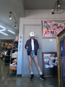 「NYX（エヌワイエックス）のアイテム」を使った、babapooさん（レディース・165cm）の秋コーディネート