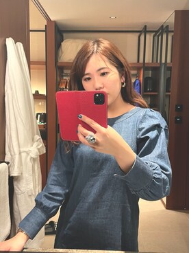 「デニムワンピース」｜「アイテム（PC・スマホグッズ/家電）」を使った、まるえりさん（レディース・161cm）の春コーディネート