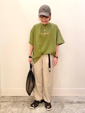 「coen（コーエン）のアイテム（アクセサリー）」を使った、coen まつこさん（レディース・163cm）の夏コーディネート