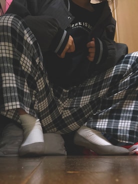 「アイテム（パンプス、グレー系）」を使った、はーちゃんさん（レディース・152cm）の冬コーディネート