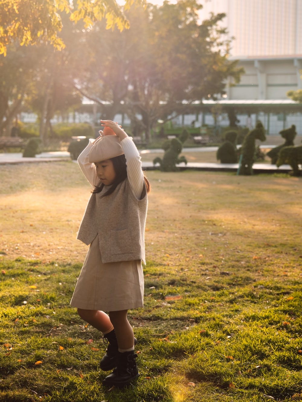 「ZARA KIDSのアイテム（ブーティ、ブラック系）」を使った、AJsisさん（キッズ・110cm）の冬コーディネートの1枚目の写真