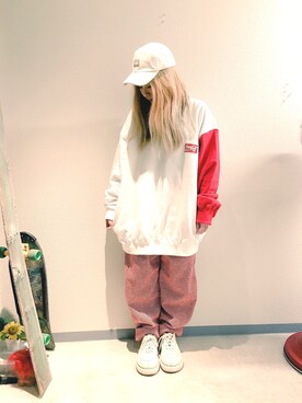 「アイテム（スウェット）」を使った、HANAさん（レディース・155cm）の冬コーディネート