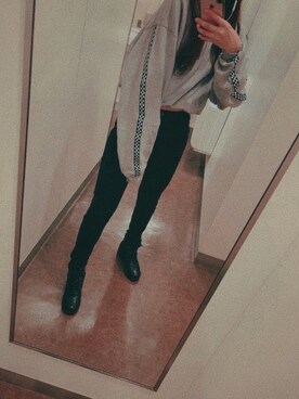 「Lazy Swan（レイジースワン）のアイテム」を使った、Suzuさん（レディース・159cm）の冬コーディネート