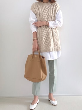 「BEAUTY&YOUTH UNITED ARROWS（ビューティーアンドユースユナイテッドアローズ）のBY∴ Vカットスクエアトゥフラットシューズ 1.0◆（パンプス）」を使った、minminmaaaさん（レディース・168cm）の冬コーディネート